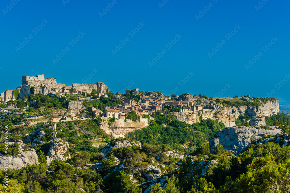 Blick auf Les Baux-de-Provence, Frankreich