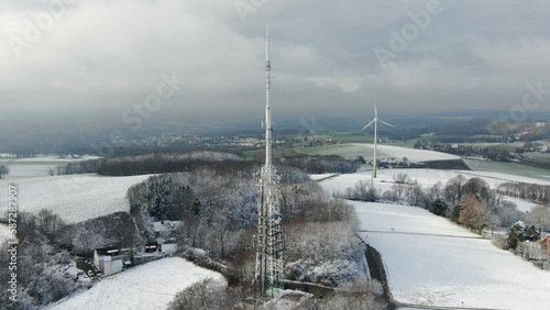 Dornberg Sender Sendemast Herford bei Schnee im Winter von oben Luftaufnahme photo