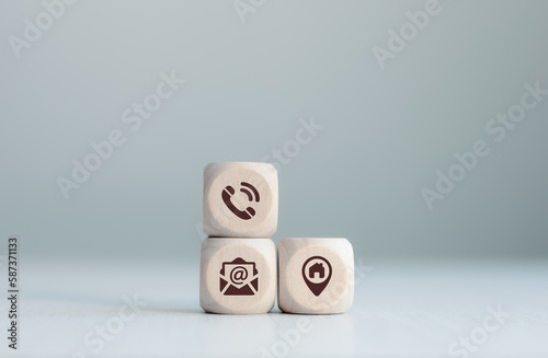 wooden blocks and communication icons. © Isara