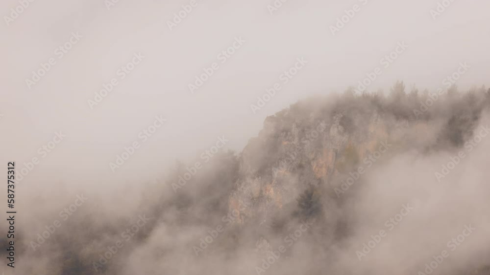 Mountain landscape. rain clouds move over the forest. Türkiye. Mountain landscape. rain clouds move over the forest. Türkiye.