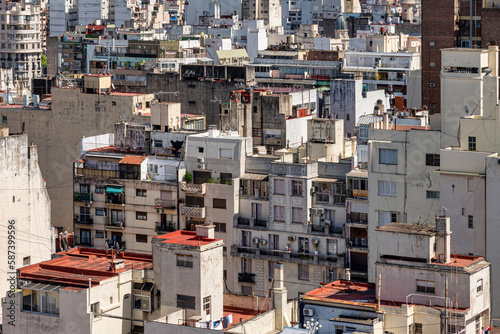Buenos Aires Skyline: A Panoramic View of a Vibrant City © skostep