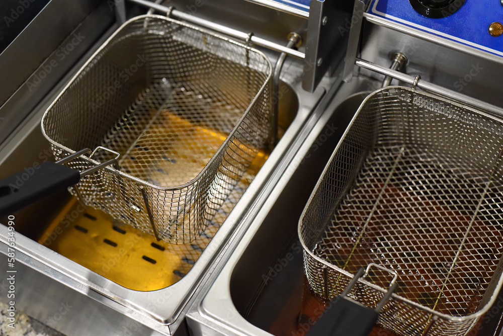 Equipment for deep frying in oil for tacos in a mexican restaurant 