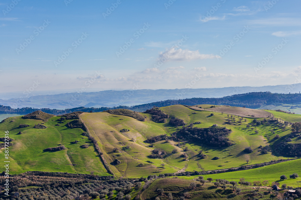 Naklejka premium Landscape of valley and fields in Morgantina