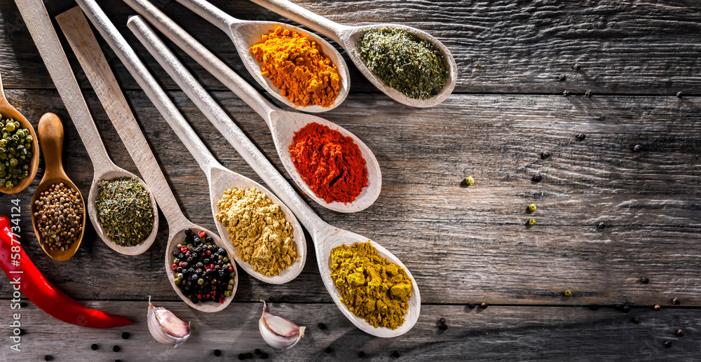 Composition with assortment of spices and herbs Composition with assortment of spices and herbs