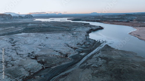 Wallpaper Mural Sunrise at the Glen Canyon National Recreational Area - Lone Rock Beach. Torontodigital.ca