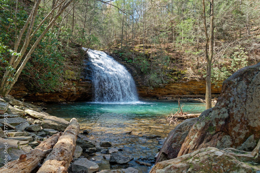 Stinging Fork falls in middle Tennessee