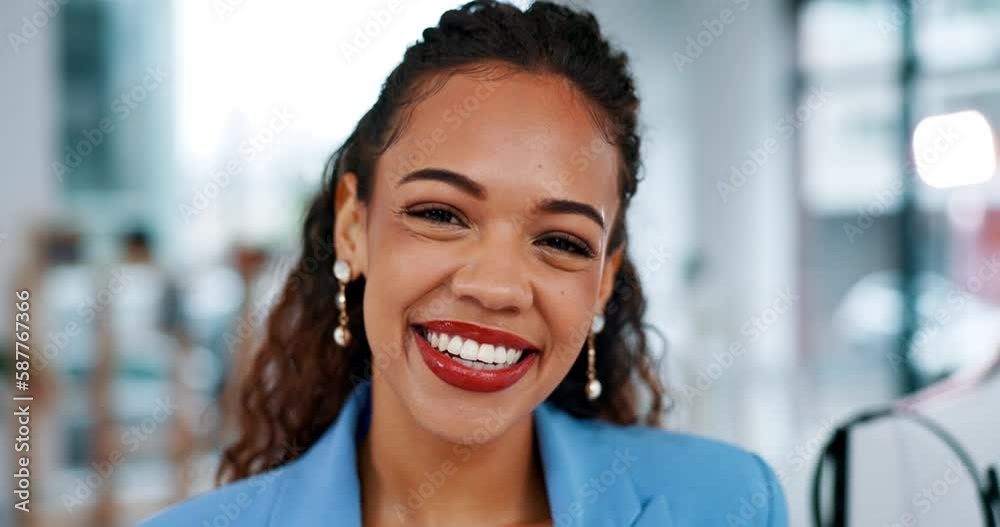 Face, business woman and smile in call center with pride for office career or consultant job. Portrait, professional and happiness, proud and confident female telemarketer or person from South Africa Face, business woman and smile in call center with pride for office career or consultant job. Portrait, professional and happiness, proud and confident female telemarketer or person from South Africa