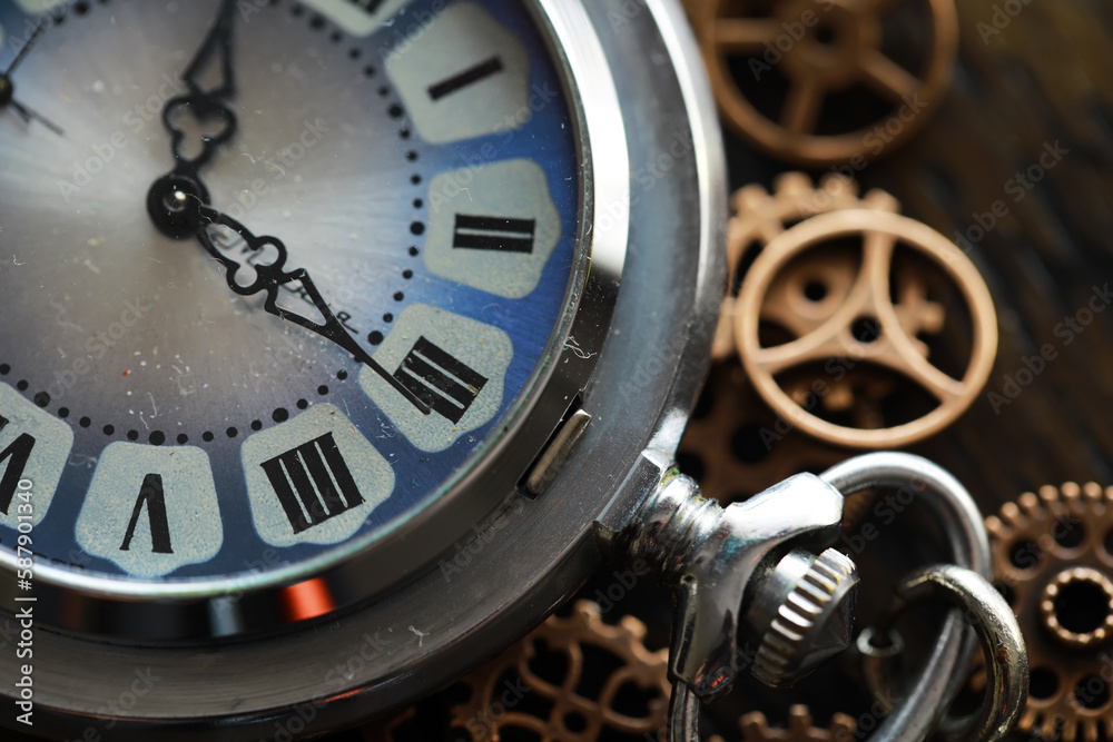 Obraz premium Old clock macro. Closeup of gears from clock works. rusty mechanism in the old clock