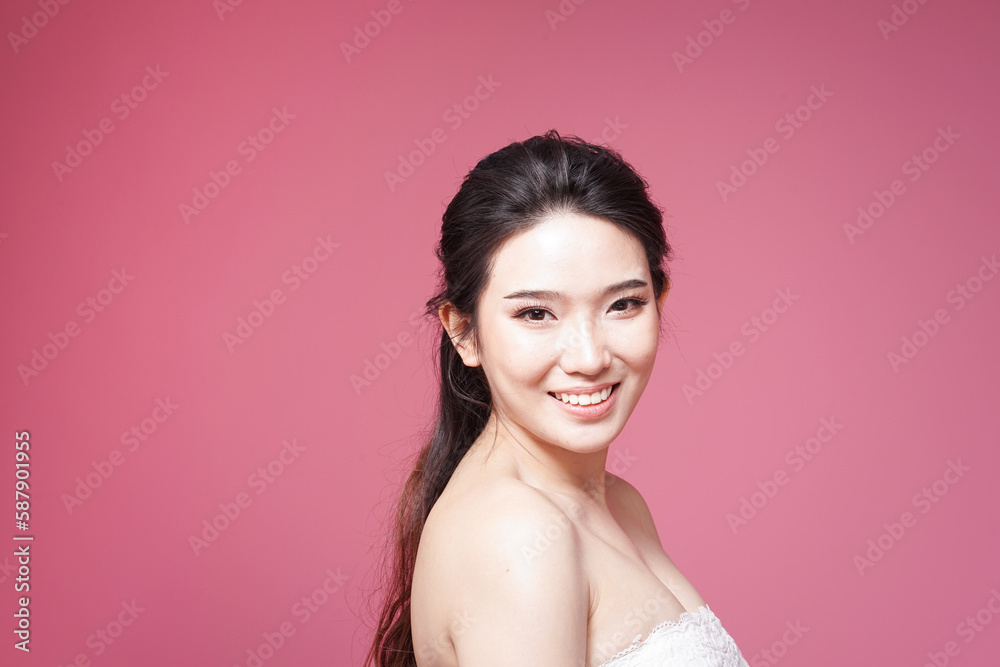 Asian woman with white skin and healthy skin Asian woman with white skin and healthy skin
