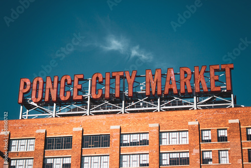 Fototapeta Naklejka Na Ścianę i Meble -  Ponce City Market