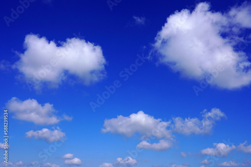 white clouds and sky photo 
