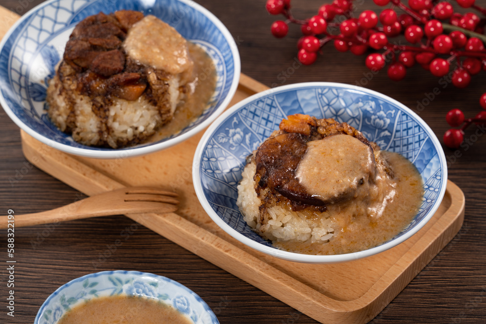 Migao, tube rice cake, rice pudding in a bowl, delicious Taiwanese ...