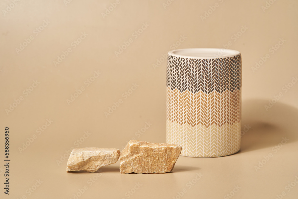 Obraz premium A podium made of natural stone and porcelain on a light background for an empty exhibition for the presentation of your product. Background for cosmetic products, with space to copy.High quality photo