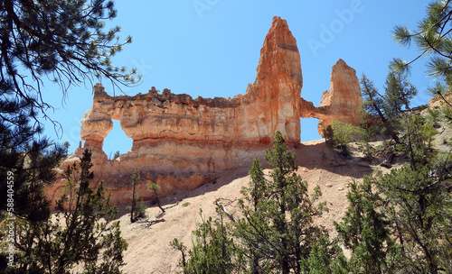 Tower Bridge in Bryce Canyon National Park - State of Utah, USA