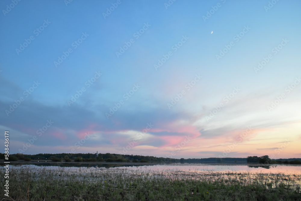 Pastel colors of the sunset on a lake
