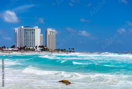 Mexico Cancun, beautiful Caribbean coast © ArturSniezhyn