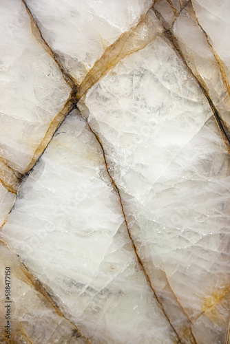 Natural brazilian mineral stone quartzite cristal Patagonia Bohemian