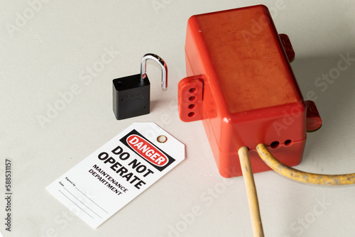 lockout box for electrical cords photo