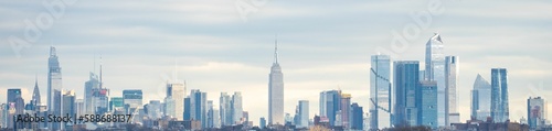 Panoramic of the New York cityscape, the skyscrapers of Manhattan © Panther96/Wirestock Creators