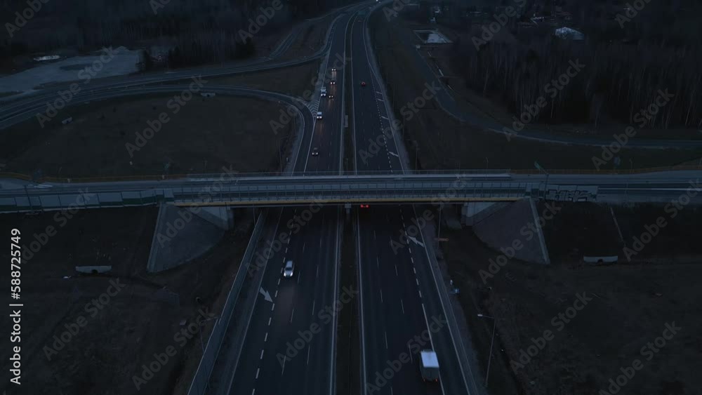 Tall Bridge Off Ramp Video „An urban expressway with bridges and on- and off-ramps and ...