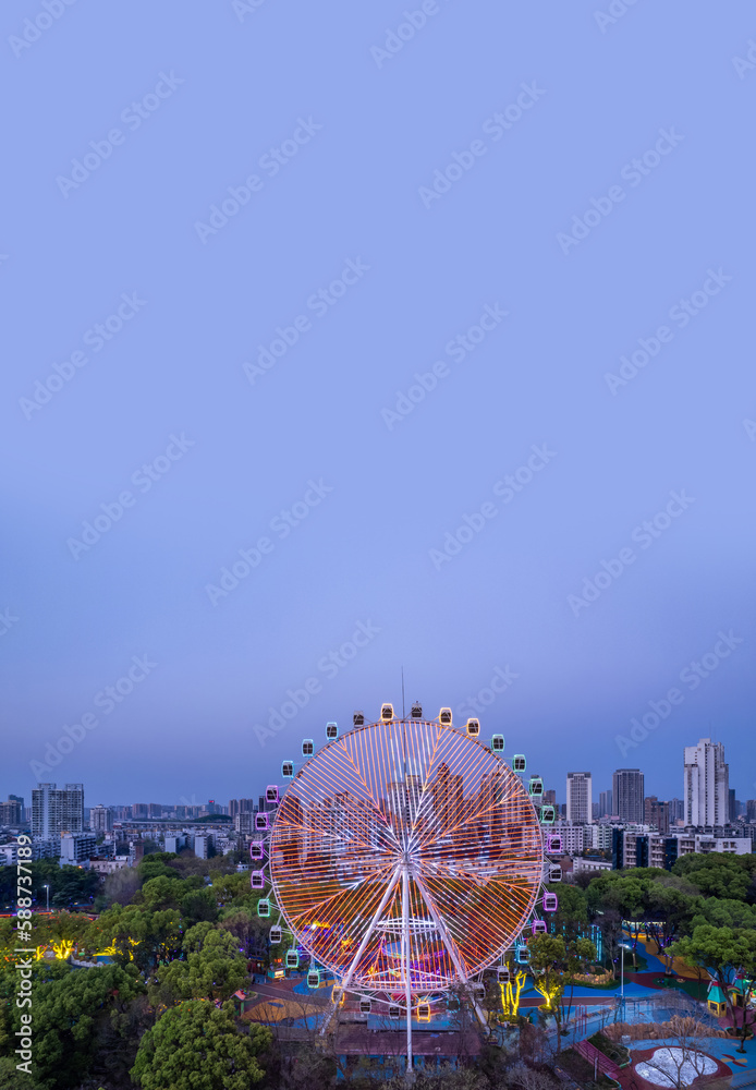 Ferris wheel background material under the sky