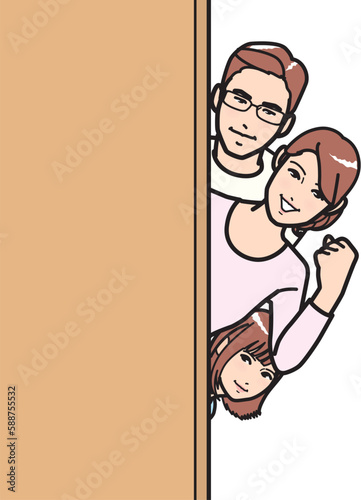 覗く家族、しっかりガッツポーズのママ