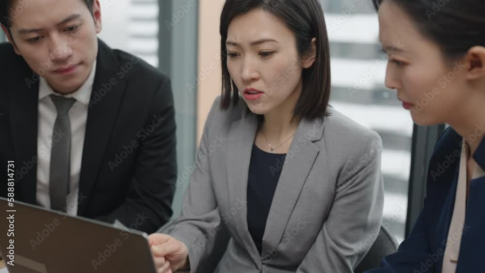 Confident business people having a meeting,4K Confident business people having a meeting,4K