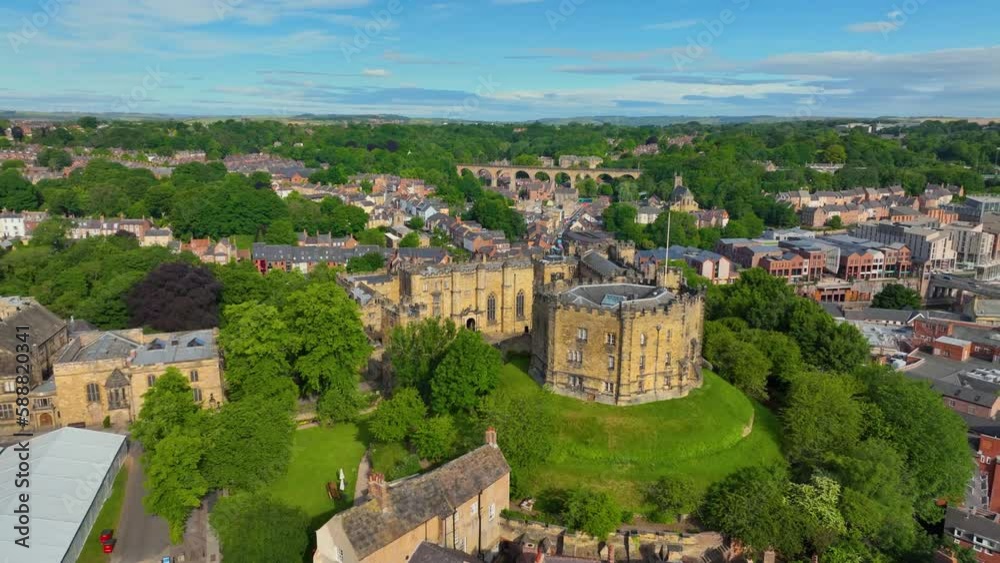 Durham Castle is a Norman style castle in the historic city center of Durham, England, UK. The Durham Castle and Cathedral is a UNESCO World Heritage Site since 1986. Durham Castle is a Norman style castle in the historic city center of Durham, England, UK. The Durham Castle and Cathedral is a UNESCO World Heritage Site since 1986.