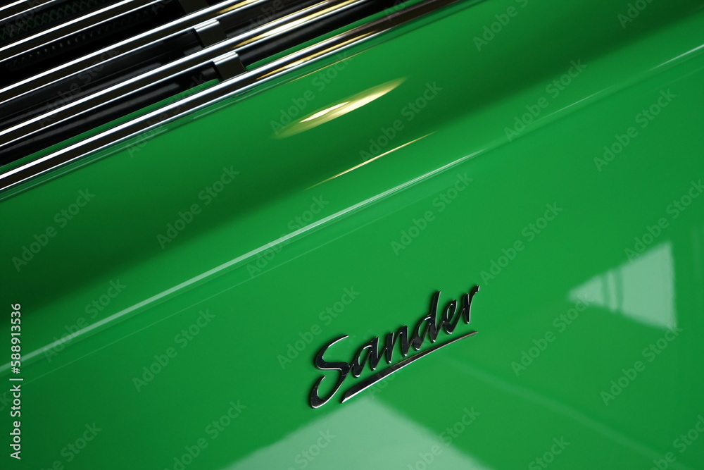 Sander Porsche 911 Coupé als FModell Umbau mit Heckmotor der