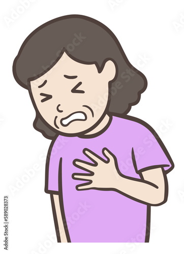 胸が痛くて手で抑えるおばさん、中年女性