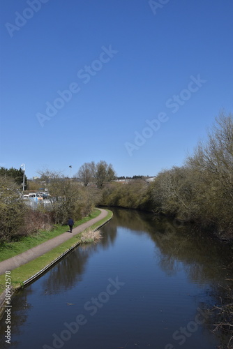 a walk along the dudley canal near brierley hill