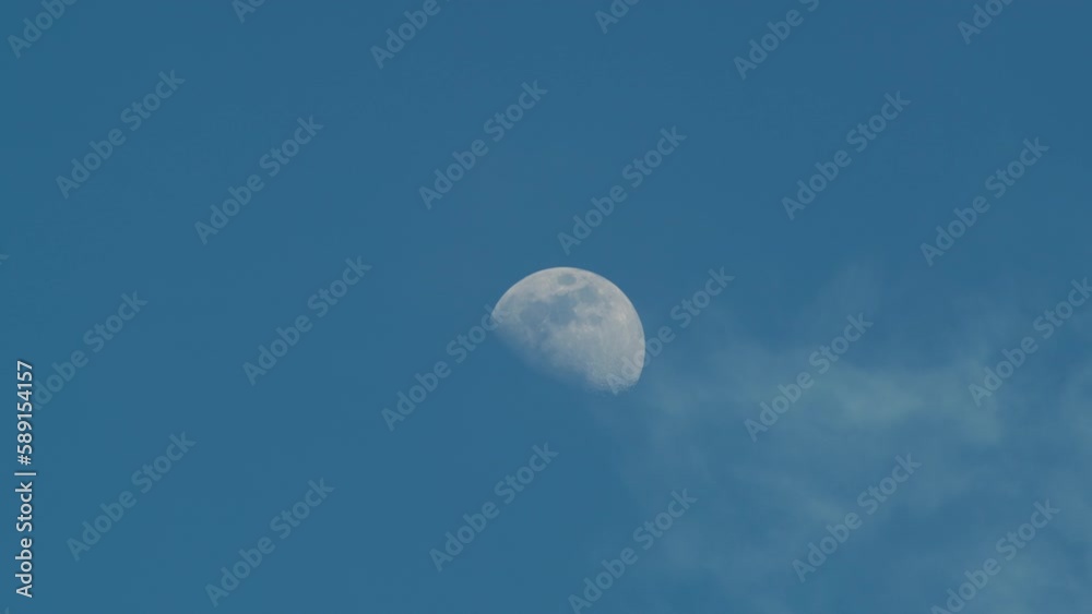 Moon in the Evening Sky of Berlin Moon in the Evening Sky of Berlin