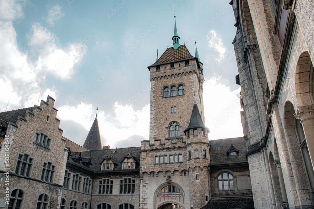 Fototapeta premium city old town hall in Zürich