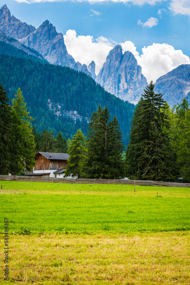 Val Fiscalina. Frame of the Sesto Dolomites.