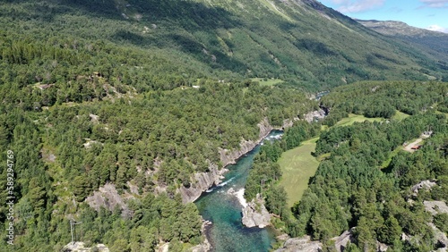 plateau et montagne au centre de la Norvège Hardangervidda photo