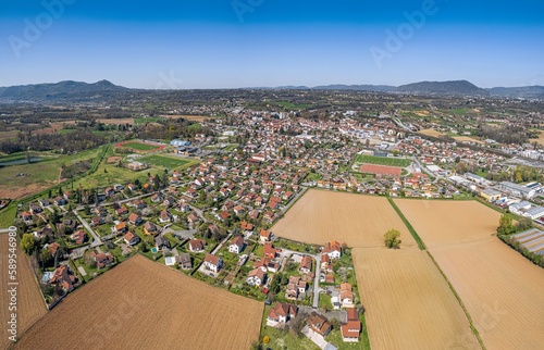 Moirans vue de drone, Isère, Auvergne-Rhône-Alpes, France