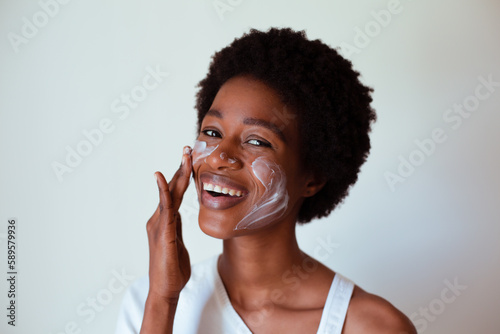 African girl skin care photo
