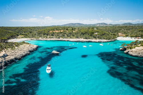 Fototapeta Naklejka Na Ścianę i Meble -  Blue water in tranquility bay on Mallorca. 