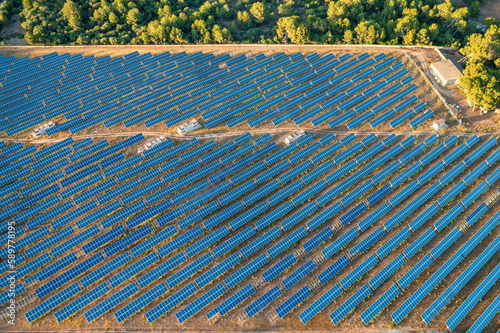 Obraz na płótnie Farm of photovoltaic panels. w salonie