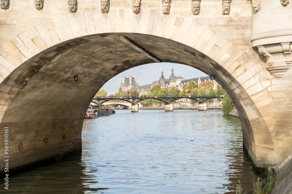 Parisian bridge arch