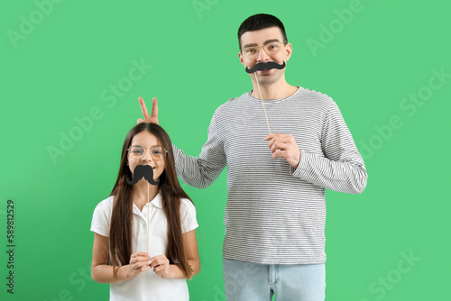 Father and daughter with fa...