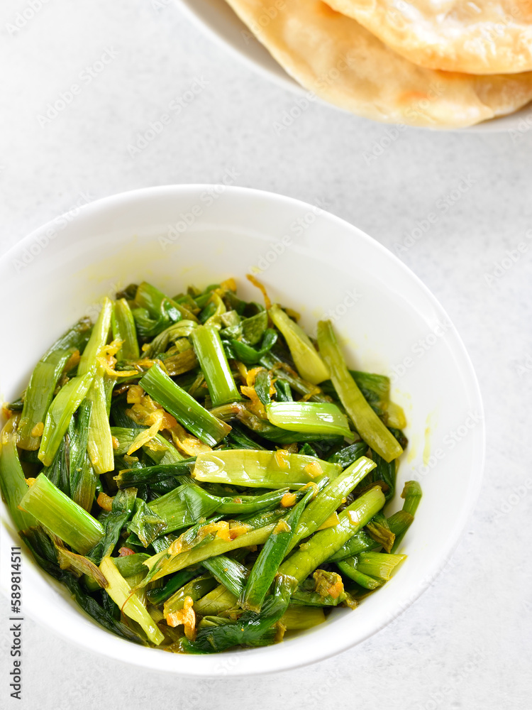 Indian style spring onion stir fry Indian style spring onion stir fry