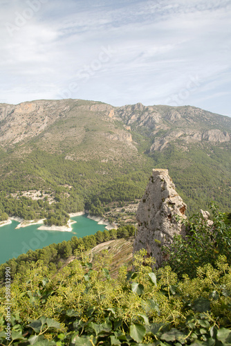 Obraz na płótnie Aixorta Mountain Range and Reservoir; Guadalest; Alicante; Spain w salonie