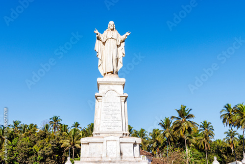 Statue of Jesus Christ in front of the Se cathedral in Old Goa, Goa Velha, Goa, India, Asia