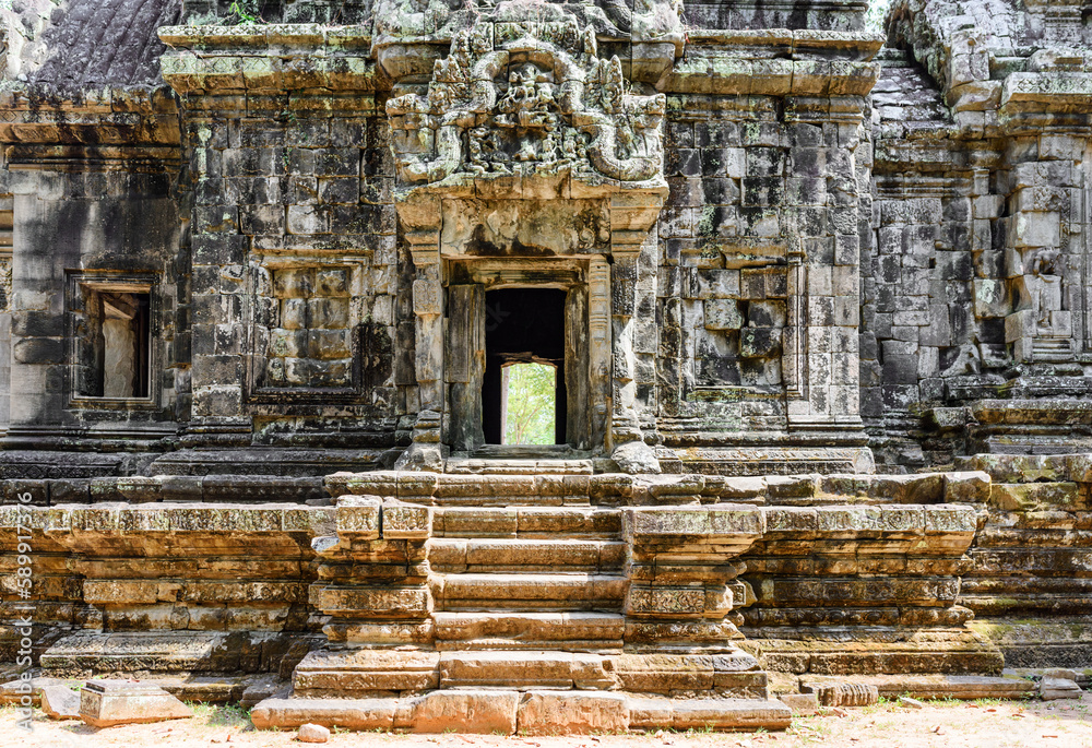 Ancient buildings of Thommanon temple in enigmatic Angkor