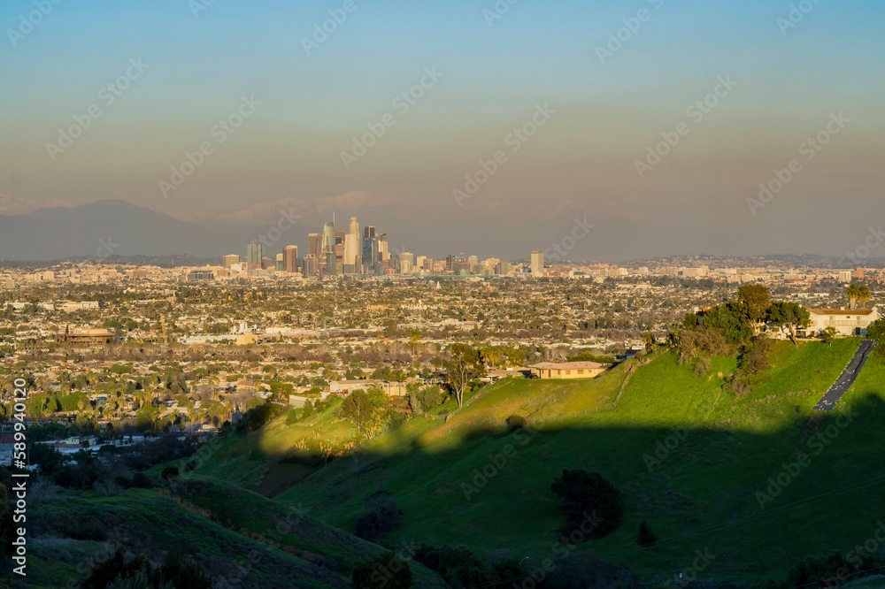 Fototapeta premium Sunset classical view of Los Angeles Downtown