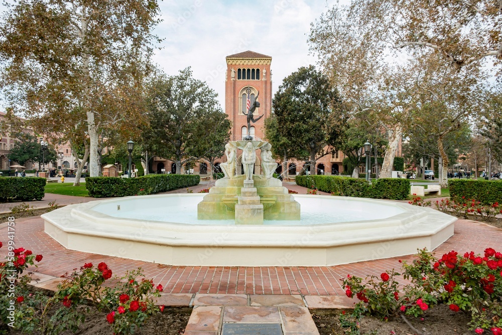 Sunny view of the Bovard Aministration, Auditorium of the University of Southern California