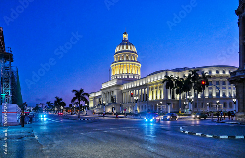 Abend am Kapitol in Havanna