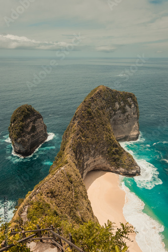 kelingking beach