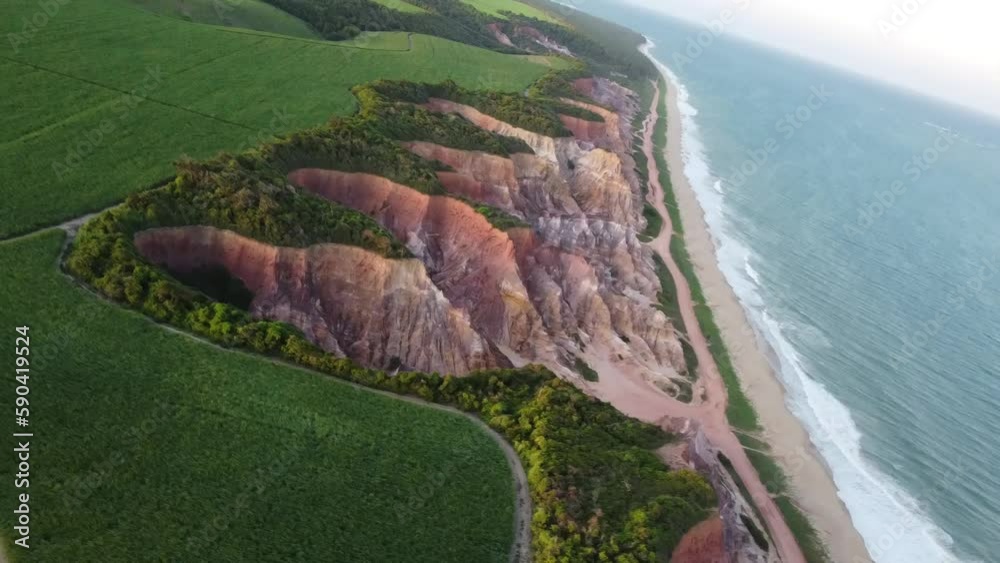 Falésias Praia Gunga Alagoas Paisagem Litoral Mar Pôr Por do Sol Oceano Areia Geologia Geografia Zona da Mata Geo Planeta Terra Ondas Geológico Acidente Geográfico